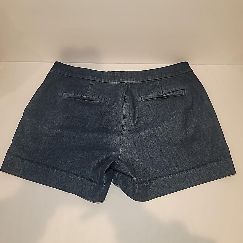 Banana Republic Women's Dark Rinse Button Sides Flat Front Denim Shorts Sz 29/8 - Picture 7 of 10